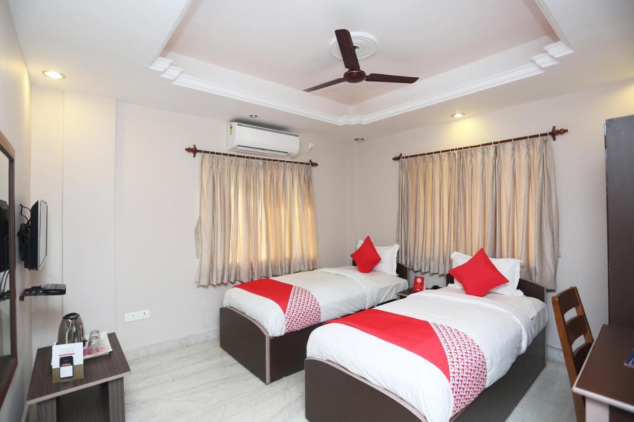 Oyo 19855 B S Guest House Jādabpur Εξωτερικό φωτογραφία