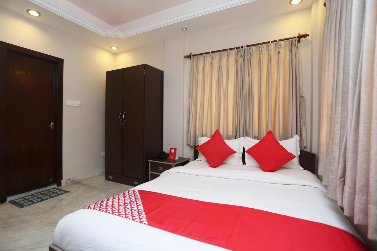 Oyo 19855 B S Guest House Jādabpur Εξωτερικό φωτογραφία